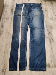 Ma1547 Levi&#39;s Jeans waist 36