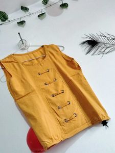 🌼 Mustard Sleeveless Top ☺️