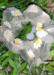 Daisy Print Scrunchies