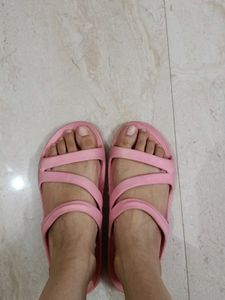 Redtape women Sliders