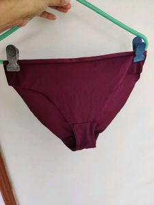 Seamless Maroon Brief