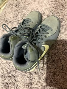 Nike MVP Keystone Shoes