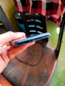 OPPO F15 ANDROID PHONE......