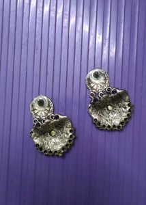 Emerald Look Alike Green Antique Dangle Earrings