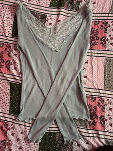 Lace Trim Long Sleeve Top