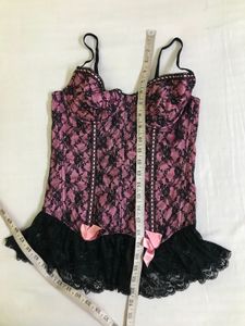 Pink Corset With Black Lace Bust 34(stretchy)