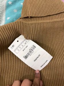 ZARA Turtle Neck 🤎