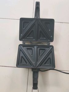Sandwich Press Toaster