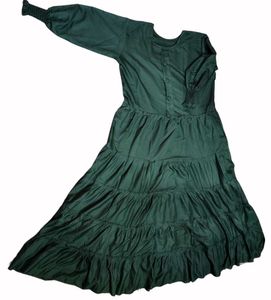 🆕 Elegant Emerald Green Tiered Abaya, Burqua