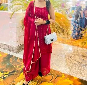 Elegant Red Kurta Set
