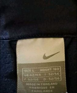 Limited Edition Nike Jogging Jacket Alert!