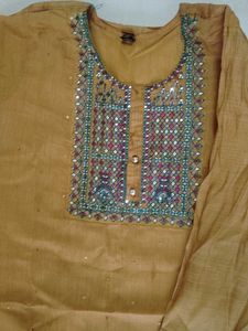 Embroidered Women's Kurta