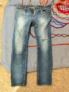 Flying Machine Jeans Distressed Look In Perfect Co
