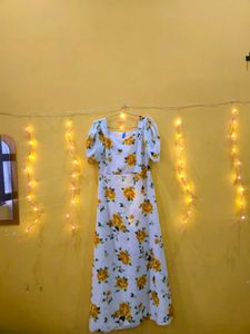 Floral Midi Dress - Elegant &amp; Chic