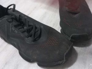 Black Sport Shoes..