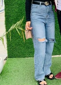 Damage Jeans
