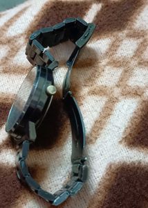 Stylish Black Wristwatch