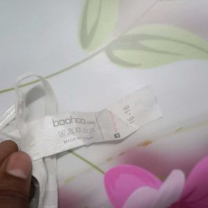 (891) White Bra 36