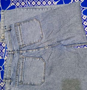 Light Wash Denim Jeans
