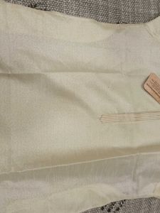 Men&#39;s Festive Kurta Brand New &amp; Unused