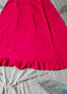 5 Slightly Used Petticoat And 1 New Sari