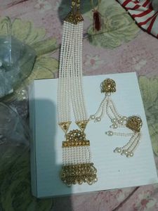 Pearl Necklace Set With Earrings/ Brand New