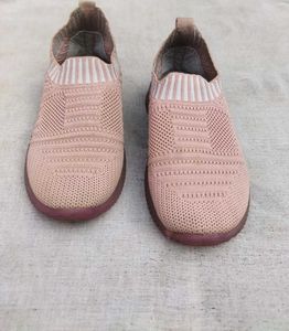 Kids Girls Soft Slip-On Shoes | Good Condition