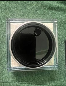 Huda Beauty &#34;Pound Cake&#34; Loose Setting Powder