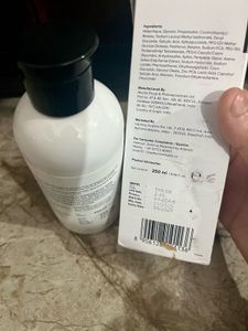 Minimalist Salicylic Acid Cleanser