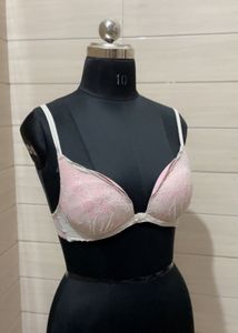 H&amp;M Lace Stone  Detail Bra