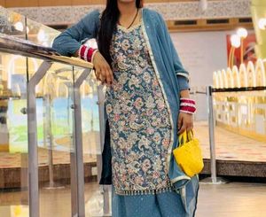 Elegant plazo ko kuti  new h 1 month phale hi liya