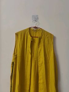 Stylish Kurta Set &amp; Yellow Shrug
