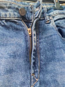 Here &amp; Now Branded Ripped Blue Jeans