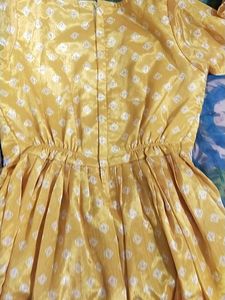 Girls Frock/ Top