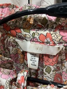 Classic hot selling H&amp;M top