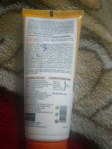 VLCC Extreme Sun Screen Cream SPF 60