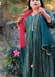 Green &amp; Blue Printed Kurti Set