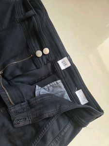 GAP Woman&#39;s Black Jeans