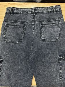 Cargo Jean