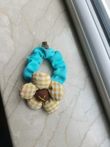 Blue Daisy Scrunchie