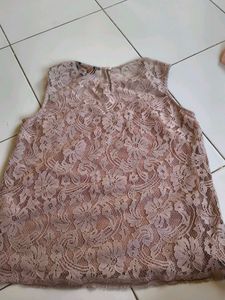 Lace Sleeveless Top
