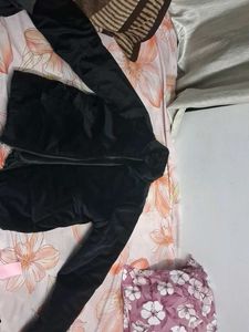 Roadster Black Velvet Bomber
