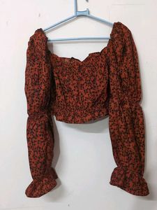 Floral Puff Sleeve Crop Top