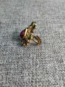 Vintage Style Ring