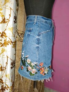 Floral Embroidered Denim Mini Skirt