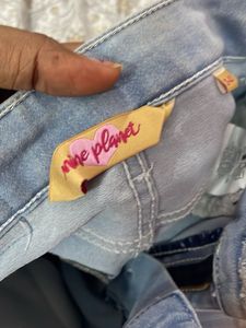 Cute Light Wash Denim Jeans