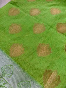 Regal Green &amp; Gold Brocade Saree Set 🦜