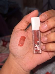 Set Of 5 Matte Lipsticks