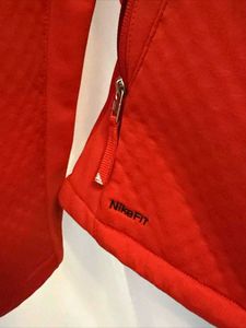 Nike Golf Women’s Quilted Fit Therma Red Jacket