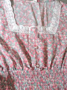 Vintage-Style Floral Midi Dress with Lace Neck